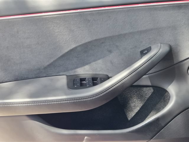Used 2026 Tesla Model 3 Performance AWD/4WD image 32