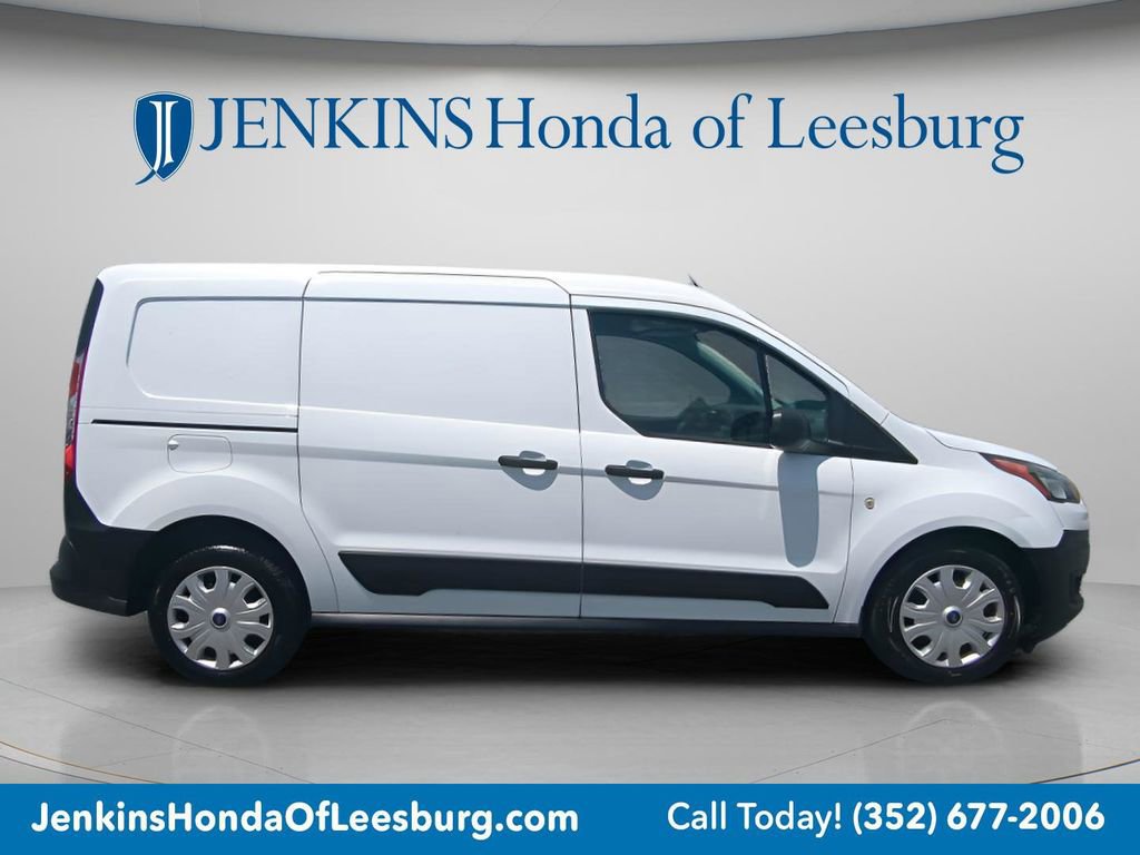 Used 2022 Ford Transit Connect XL image 2