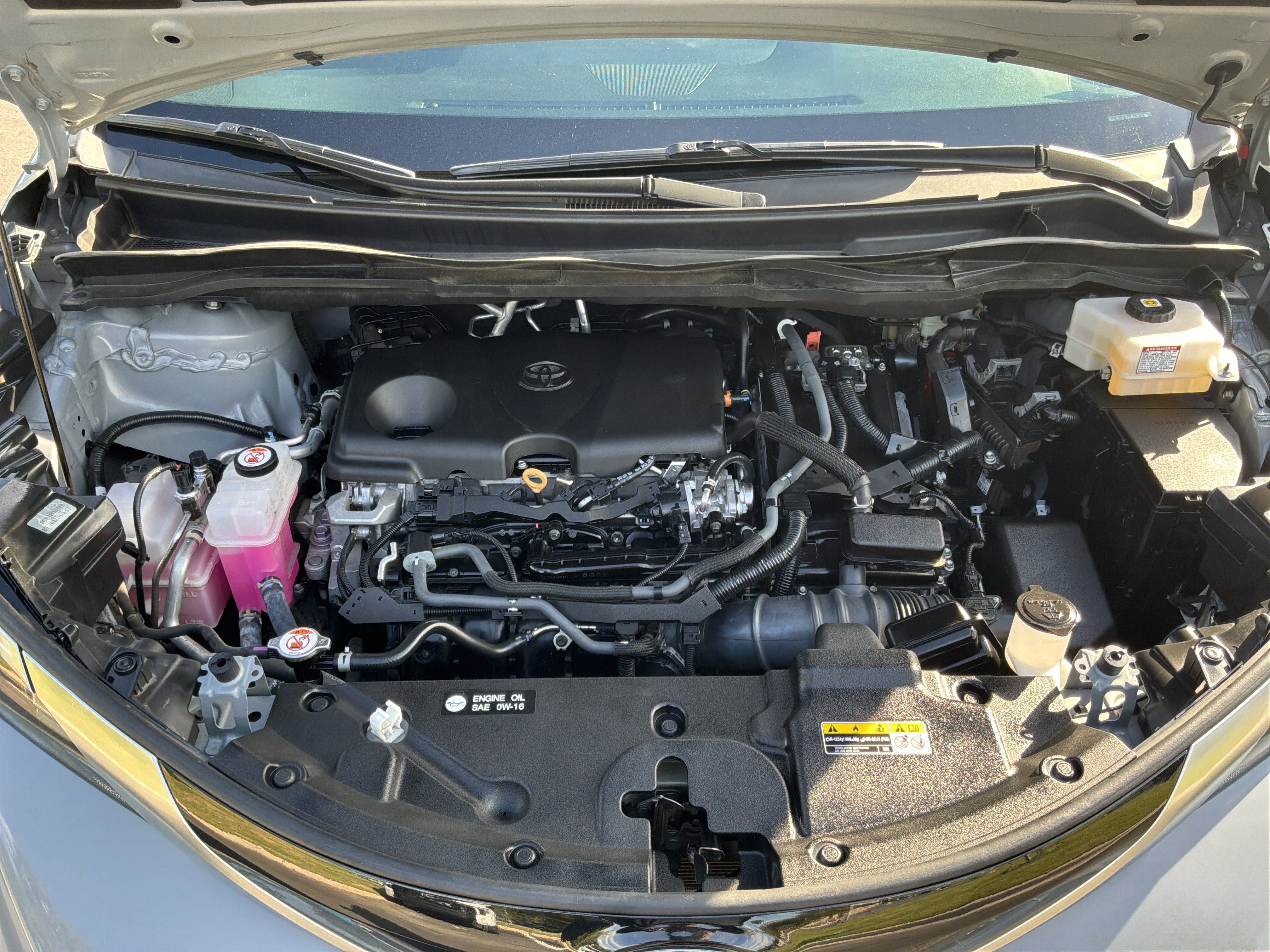 Used 2023 Toyota Sienna XSE FWD image 35