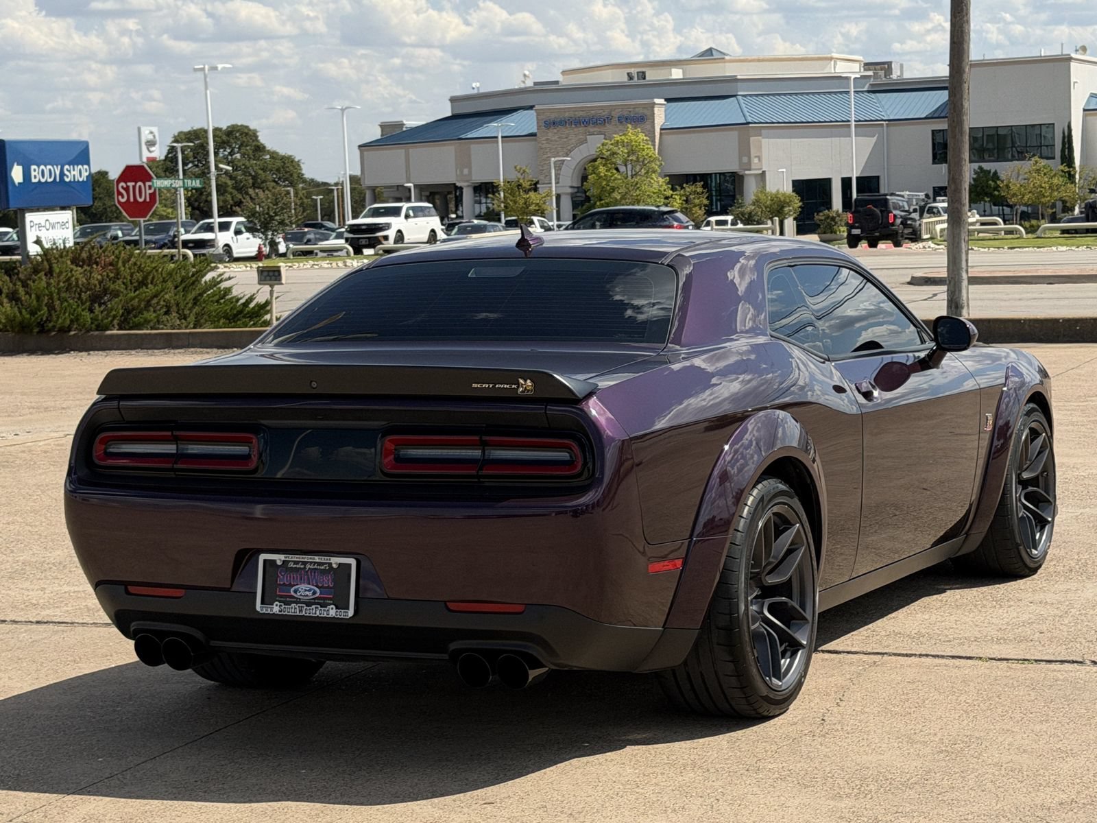 Used 2021 Dodge Challenger R/T Scat Pack RWD image 4