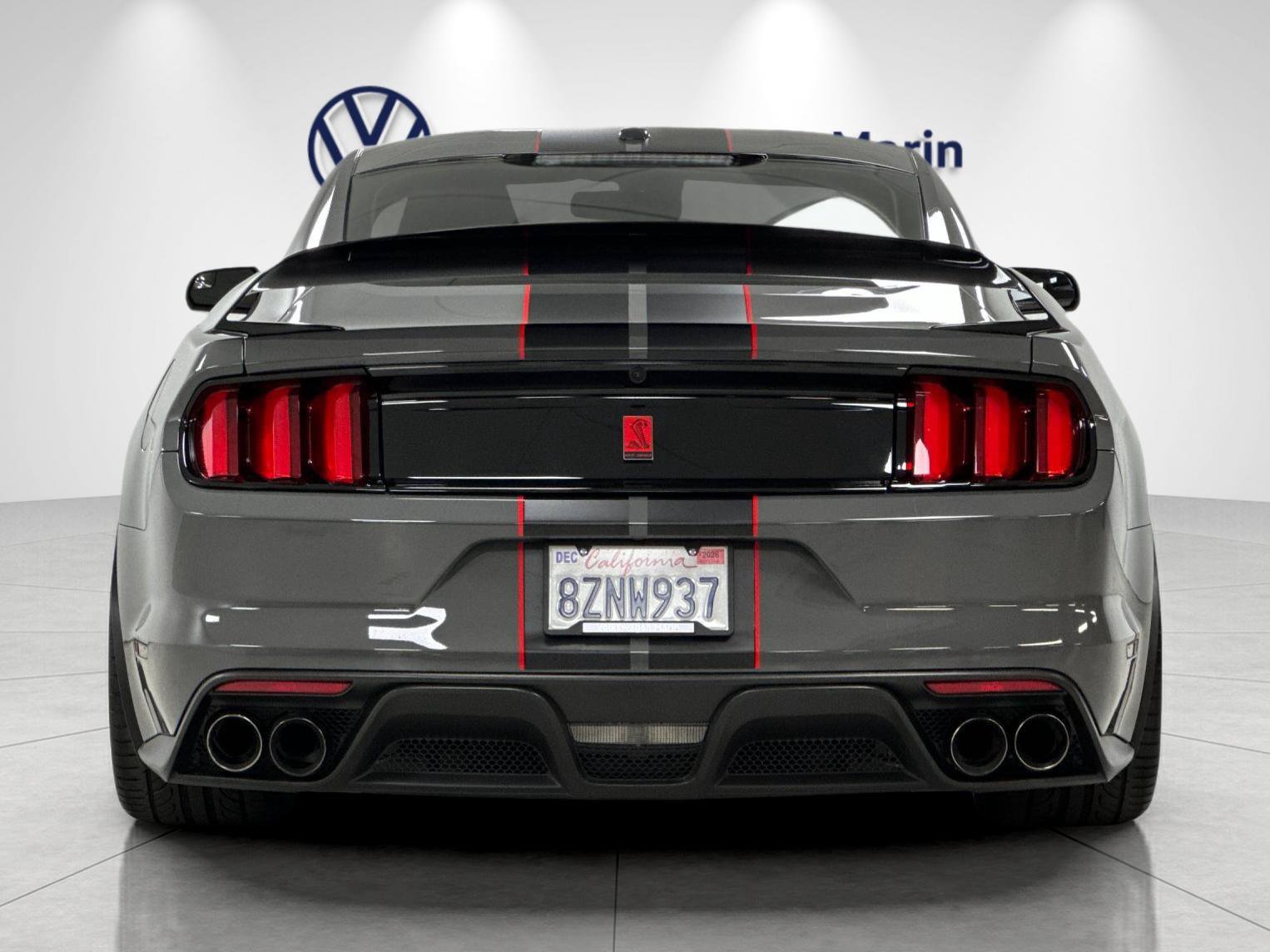 Used 2018 Ford Mustang Shelby GT350R w/ GT350R Equipment Group 920A RWD image 4