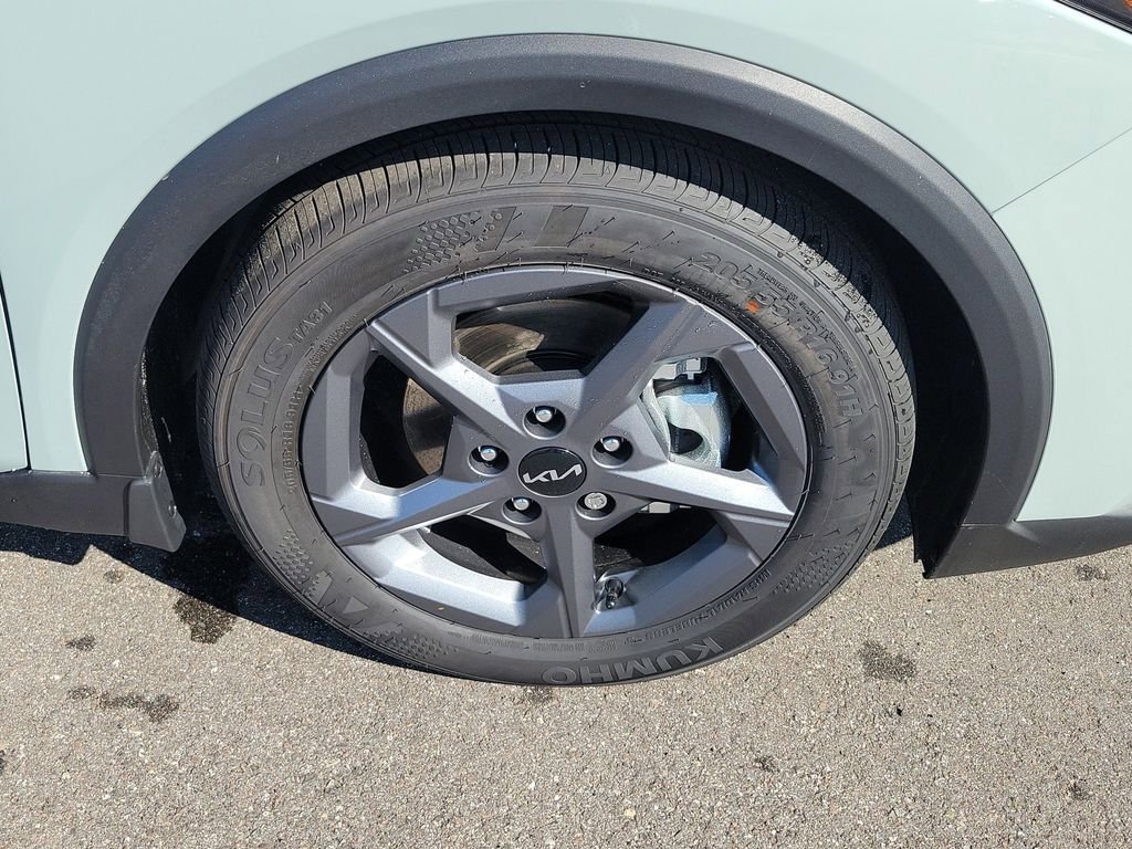 New 2026 Kia K4 LXS image 38