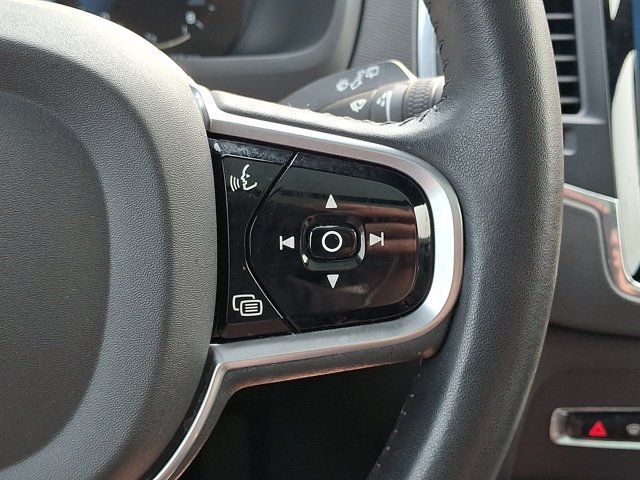 Used 2020 Volvo XC90 T5 Momentum AWD/4WD image 27