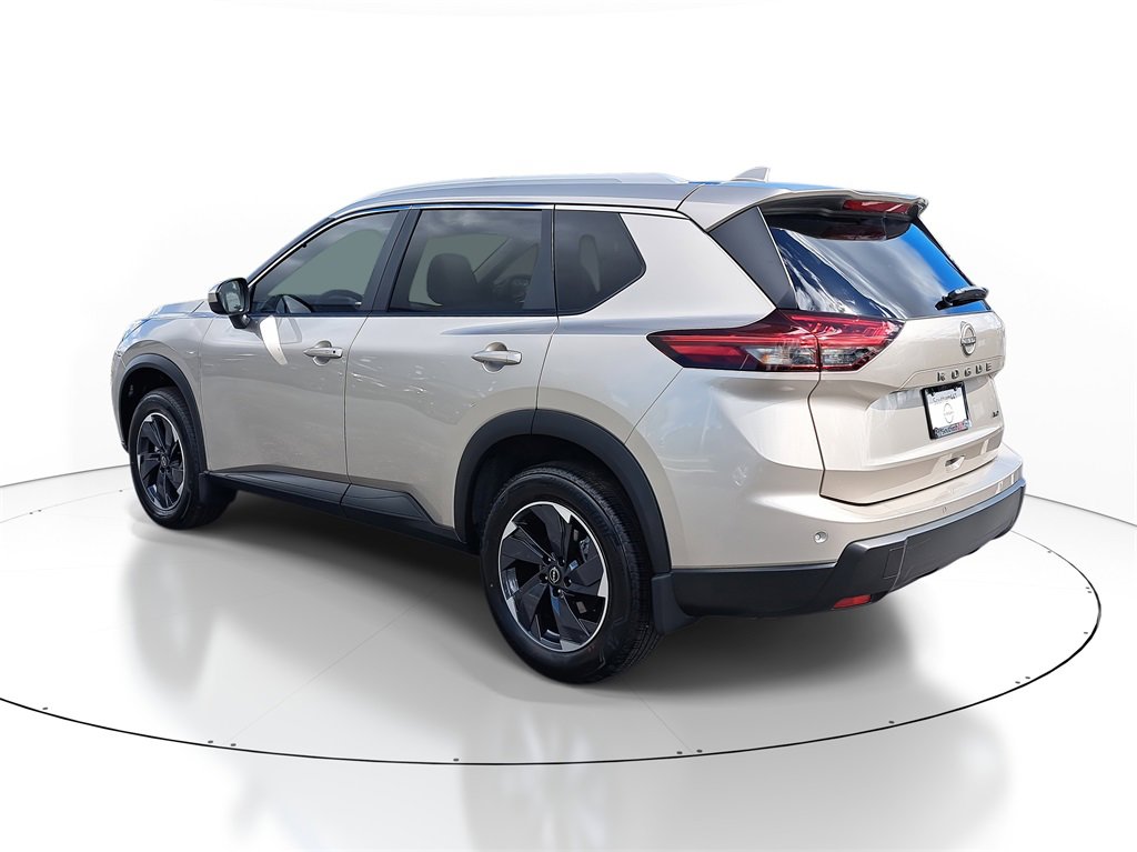 New 2026 Nissan Rogue SV image 5