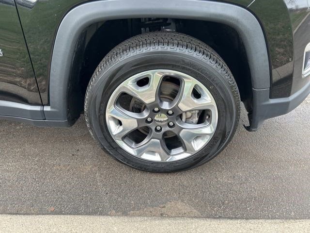 Used 2020 Jeep Compass Limited image 41