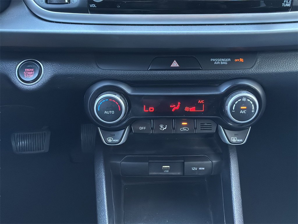 Used 2022 Kia Rio S w/ Technology Package image 18