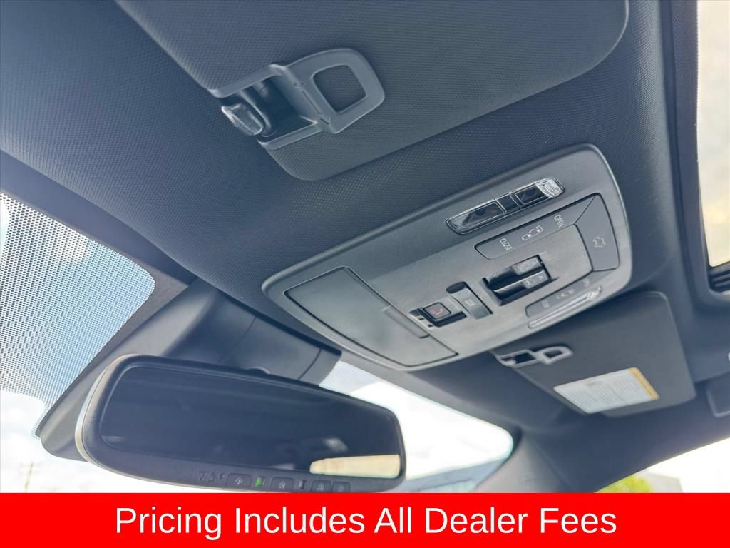 Used 2026 Toyota Sienna XSE FWD image 27