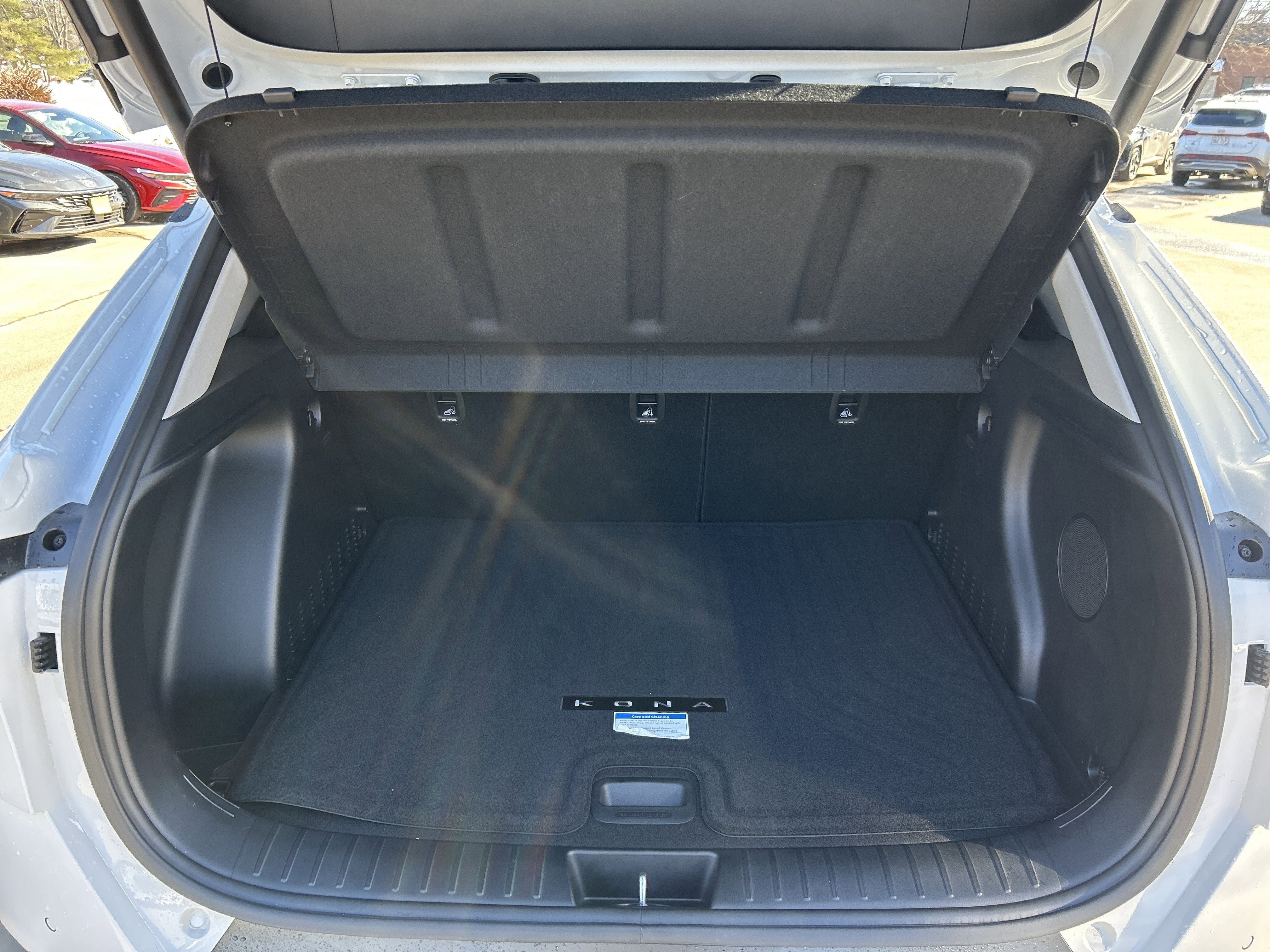 Certified 2025 Hyundai Kona Limited image 17