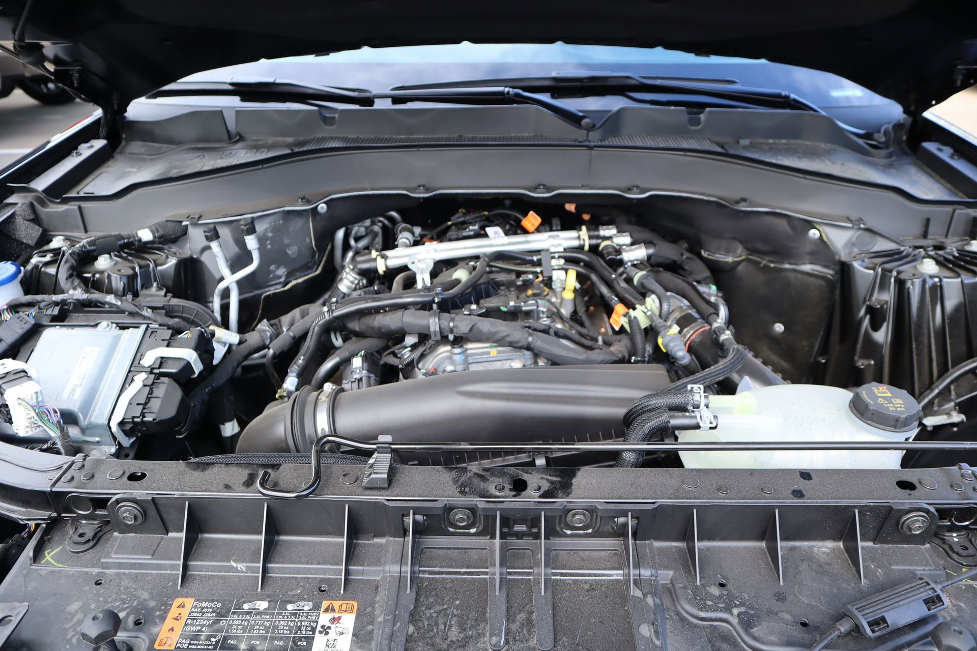 New 2026 Ford Explorer Active RWD image 22