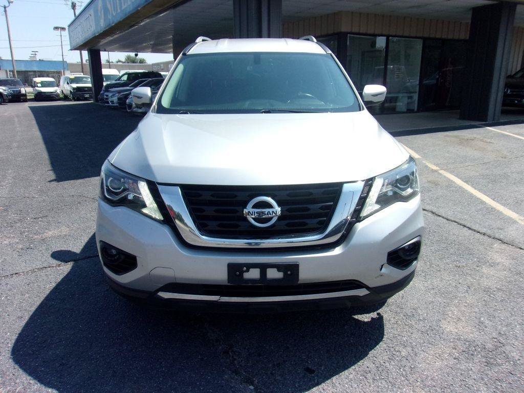 Used 2019 Nissan Pathfinder SV AWD/4WD image 3