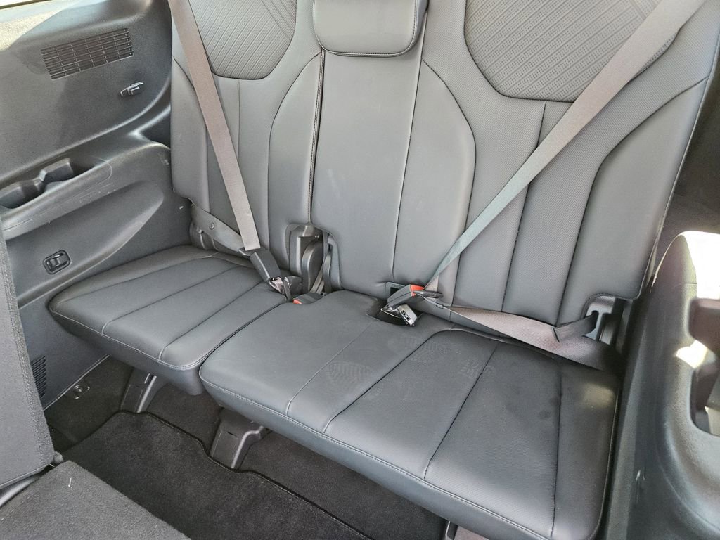 Used 2024 Hyundai Palisade SEL FWD image 37