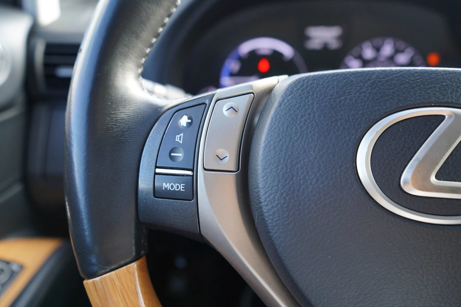 Used 2014 Lexus RX 450h FWD image 14