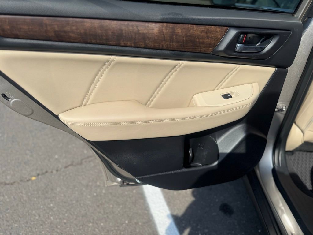 Used 2018 Subaru Outback 3.6R Limited image 20