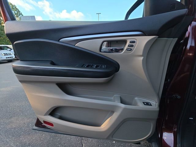 Used 2022 Honda Pilot Special Edition image 41