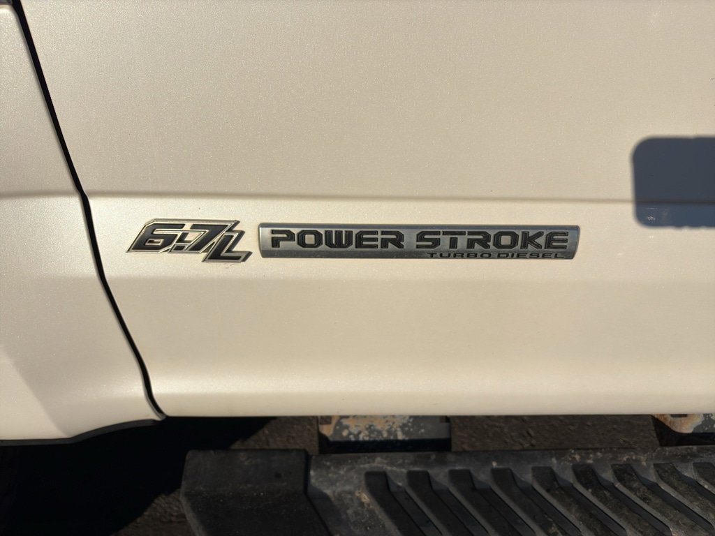 Used 2019 Ford F350 Lariat w/ Lariat Ultimate Package AWD/4WD image 10