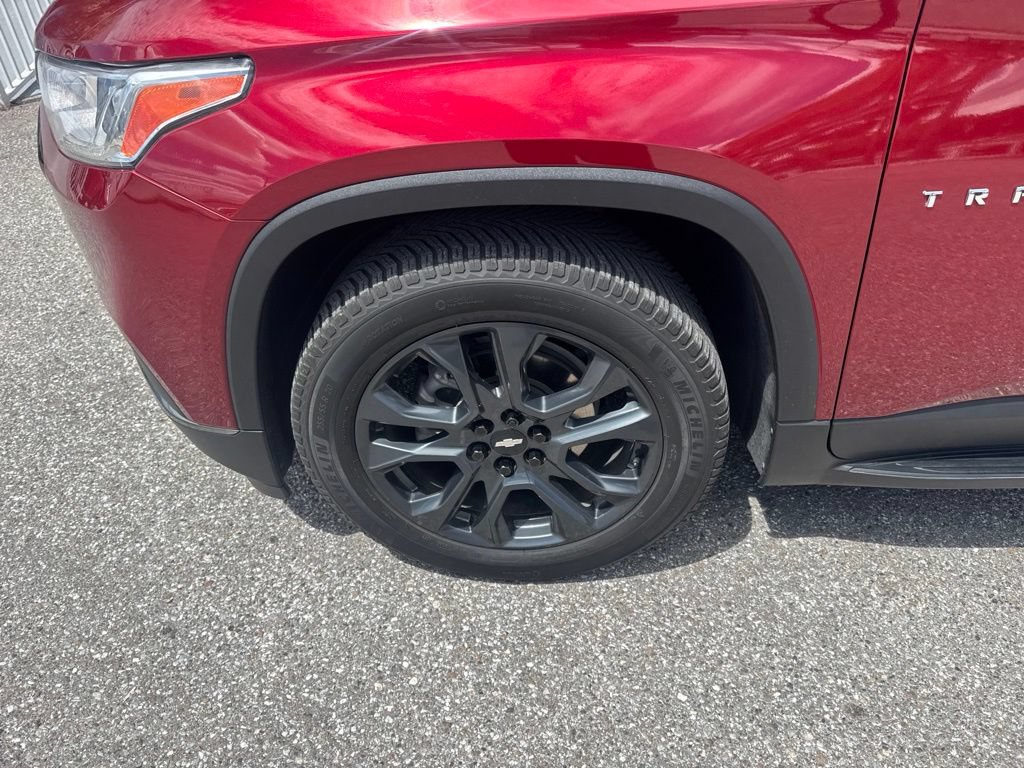 Used 2020 Chevrolet Traverse RS AWD/4WD image 9