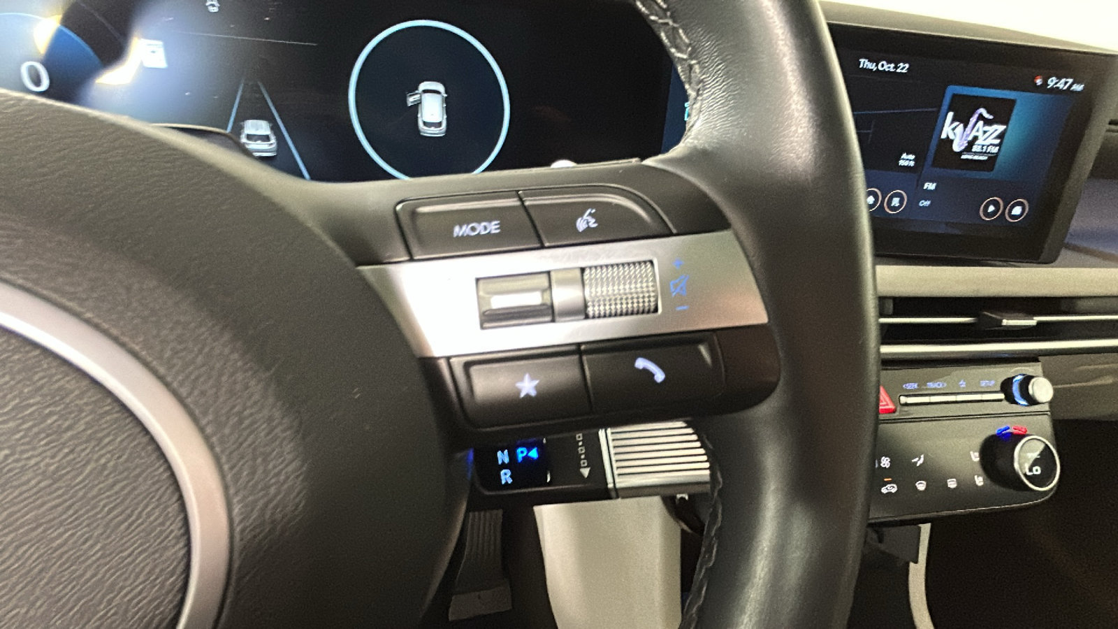 Used 2025 Hyundai Tucson Limited AWD/4WD image 21