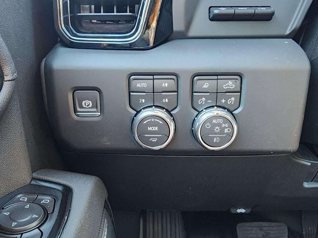New 2026 GMC Sierra 2500 AT4 w/ AT4 Premium Plus Package image 20