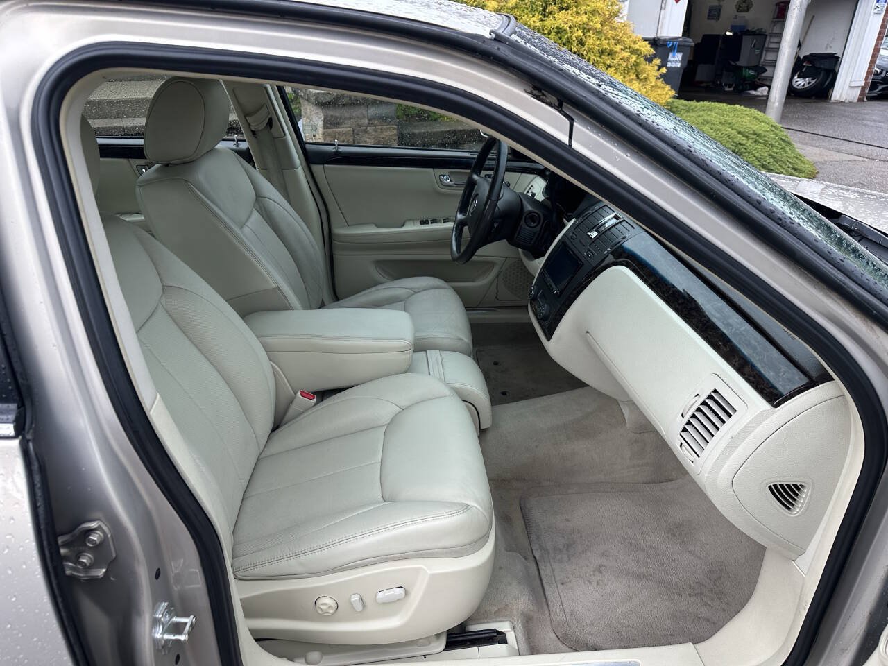 Used 2008 Cadillac DTS FWD image 23