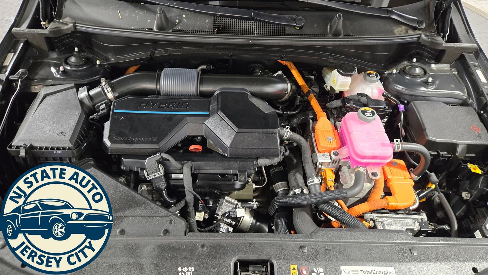 Used 2023 Kia Sportage EX image 35