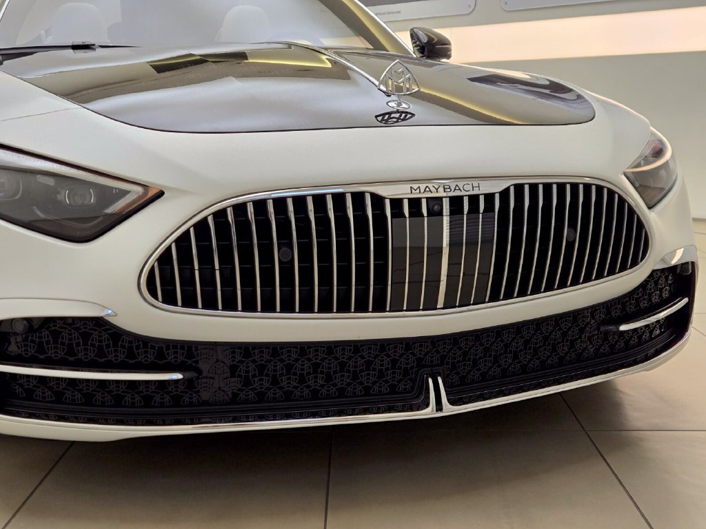 Used 2026 Mercedes-Benz Maybach SL 680 image 4