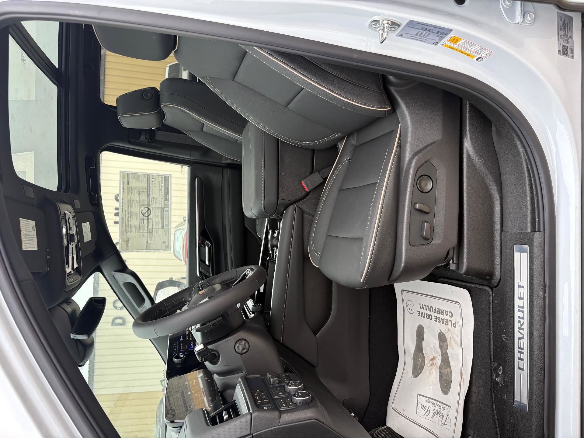 New 2026 Chevrolet Tahoe Premier w/ Sun And Tow Package image 10