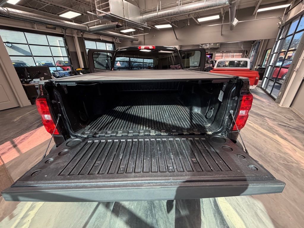 Used 2018 Chevrolet Silverado 1500 LT w/ All Star Edition image 42