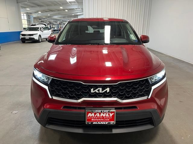 Used 2022 Kia Sorento LX AWD/4WD image 8