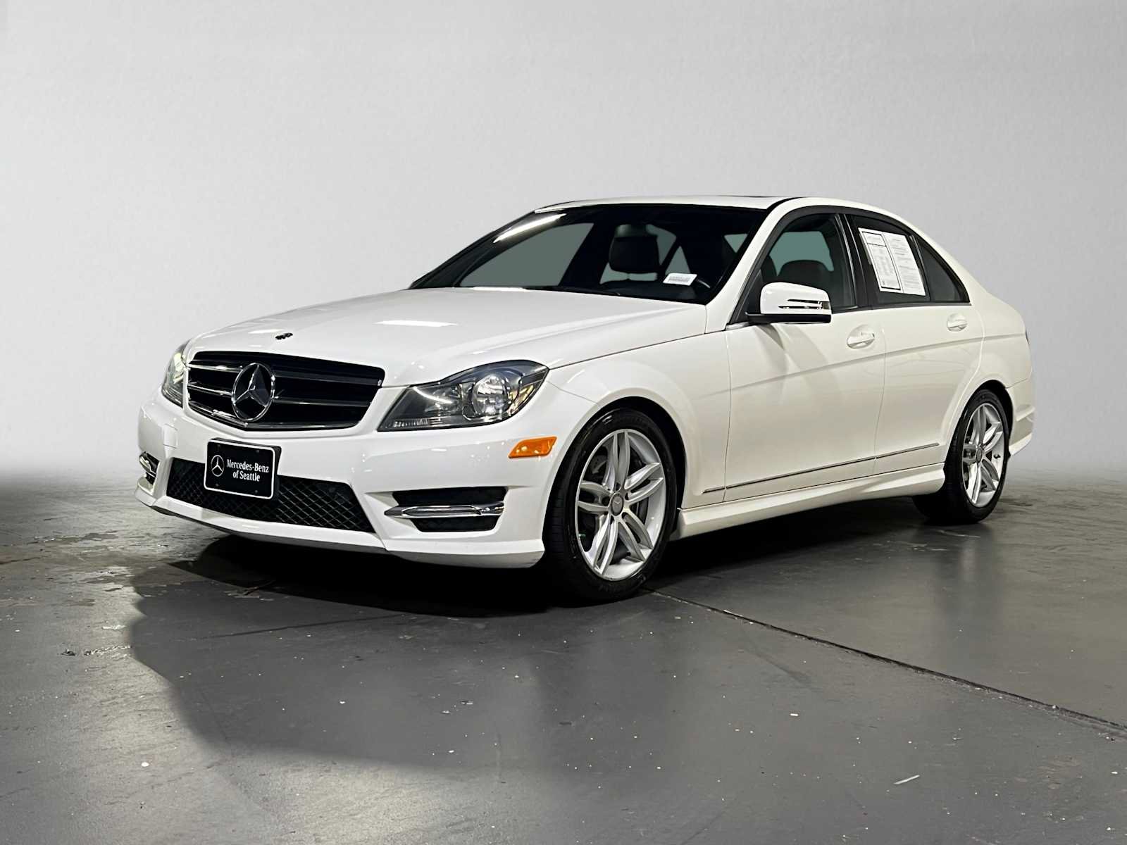 Used 2014 Mercedes-Benz C 250 Sedan image 7