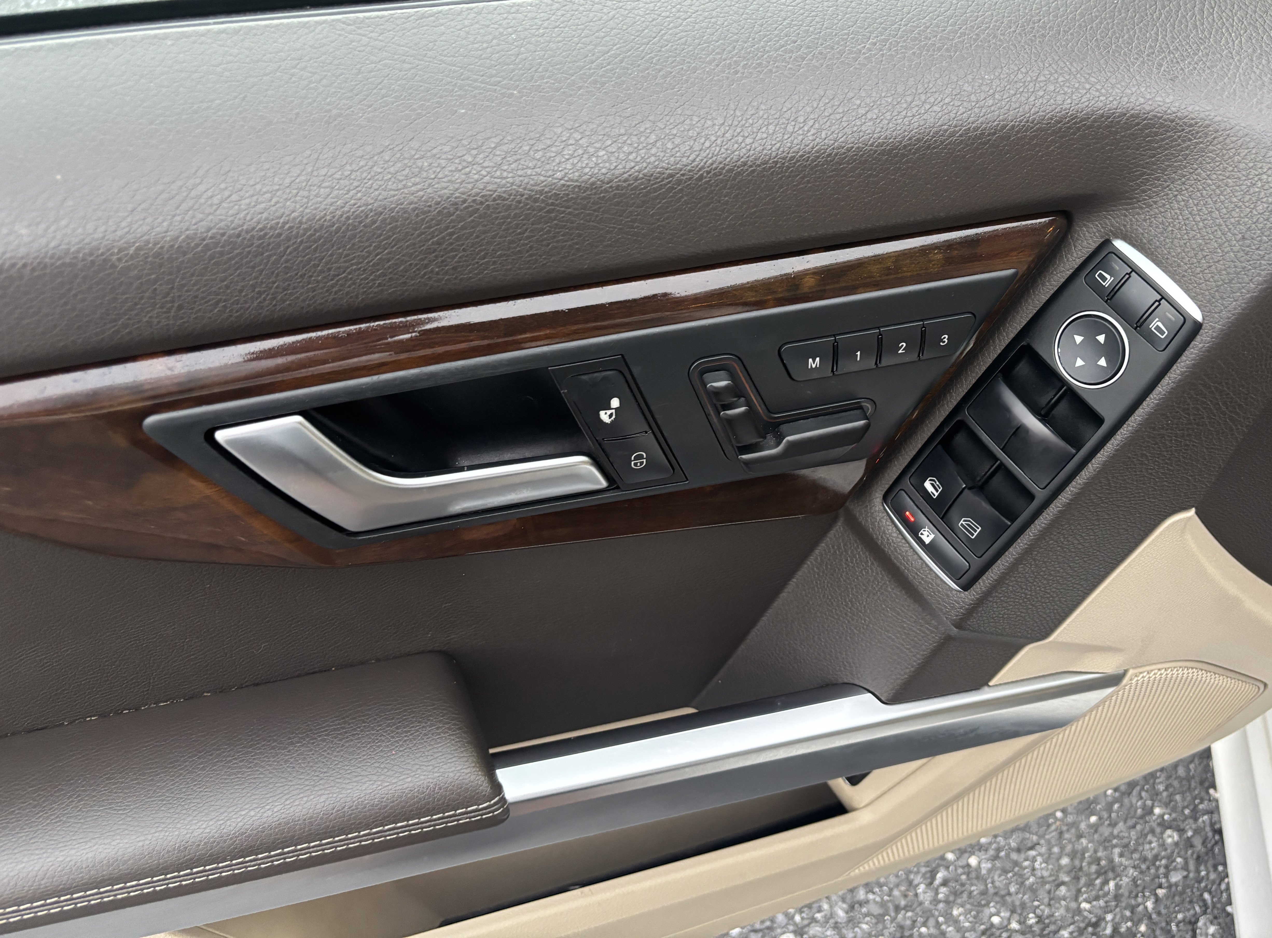 Used 2014 Mercedes-Benz GLK 350 4MATIC image 14