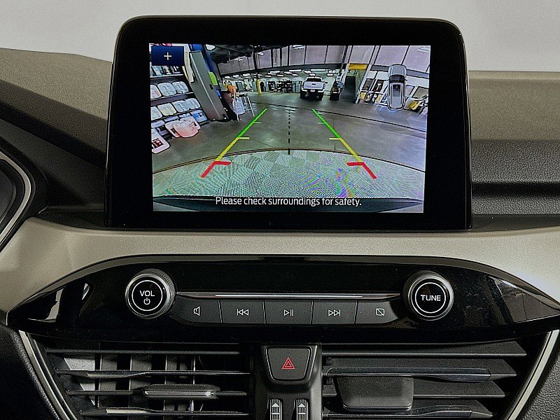 Used 2022 Ford Escape SEL image 15