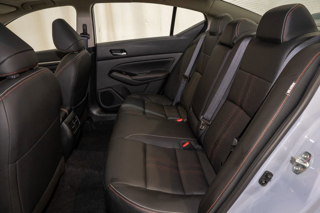 Certified 2024 Nissan Altima 2.0 SR image 8