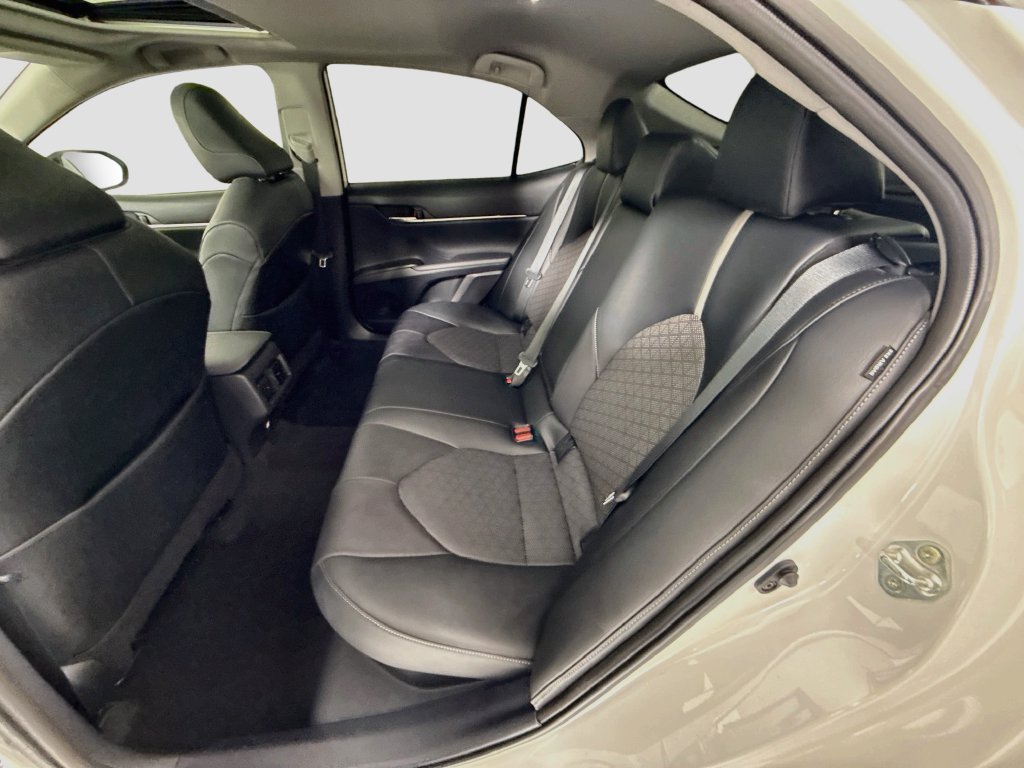 Used 2022 Toyota Camry XSE w/ Navigation Upgrade Package FWD image 21