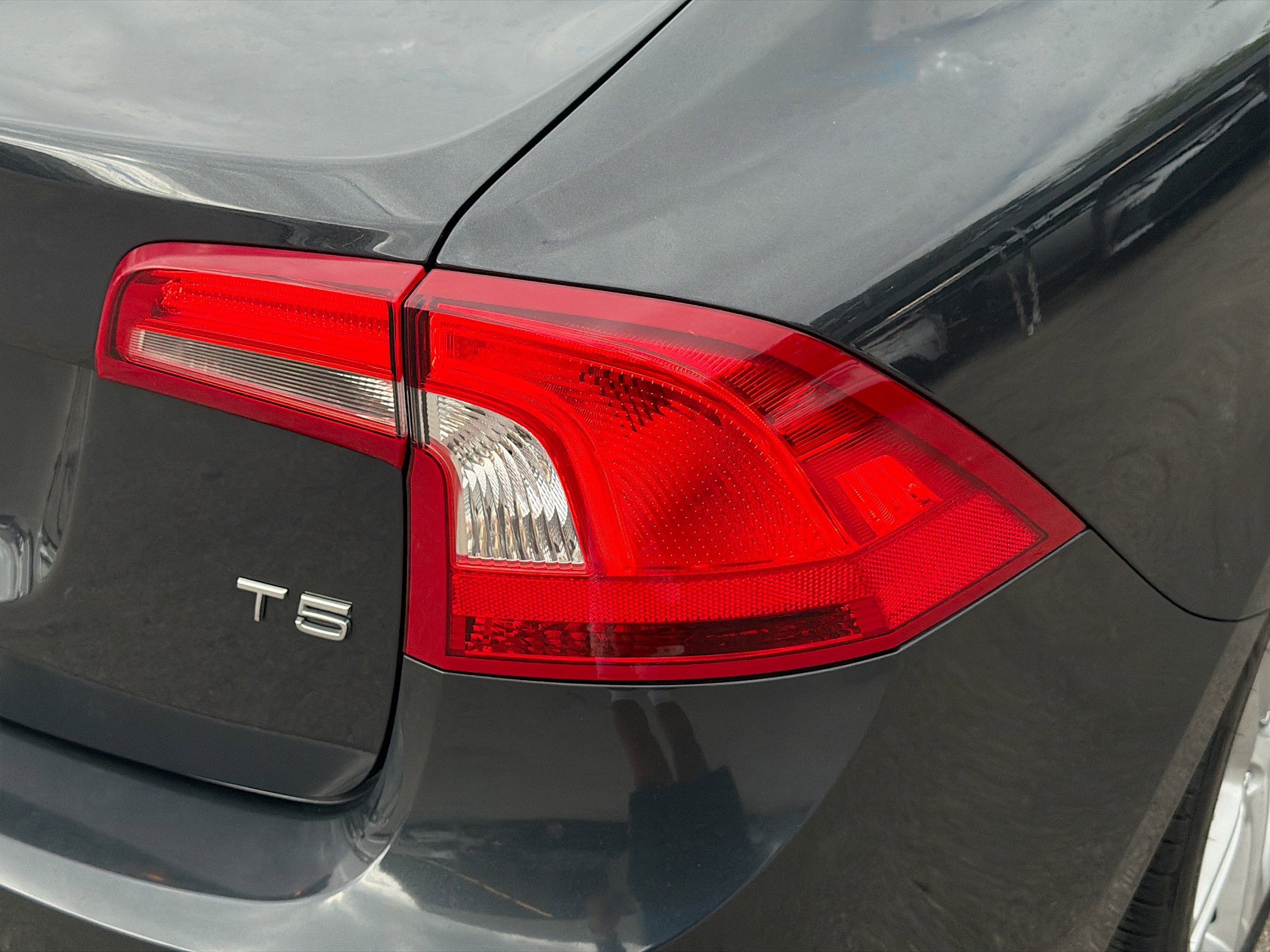 Used 2014 Volvo S60 T5 image 26