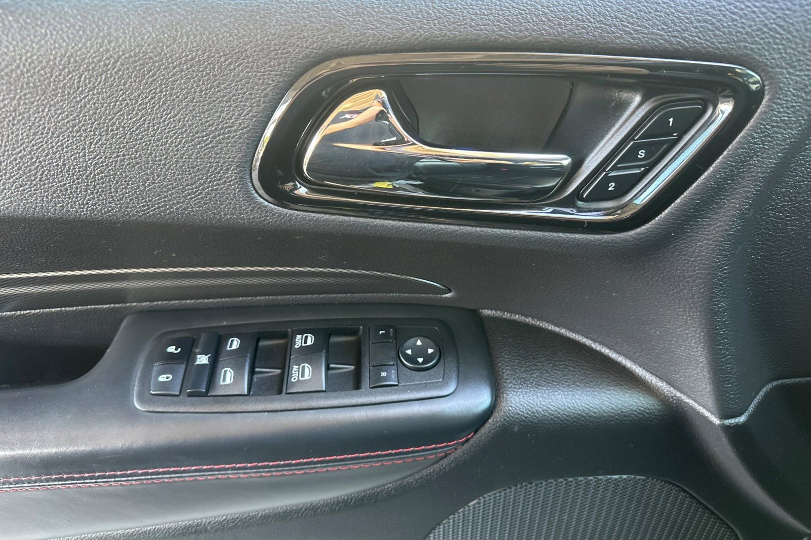 Used 2023 Dodge Durango R/T RWD image 11