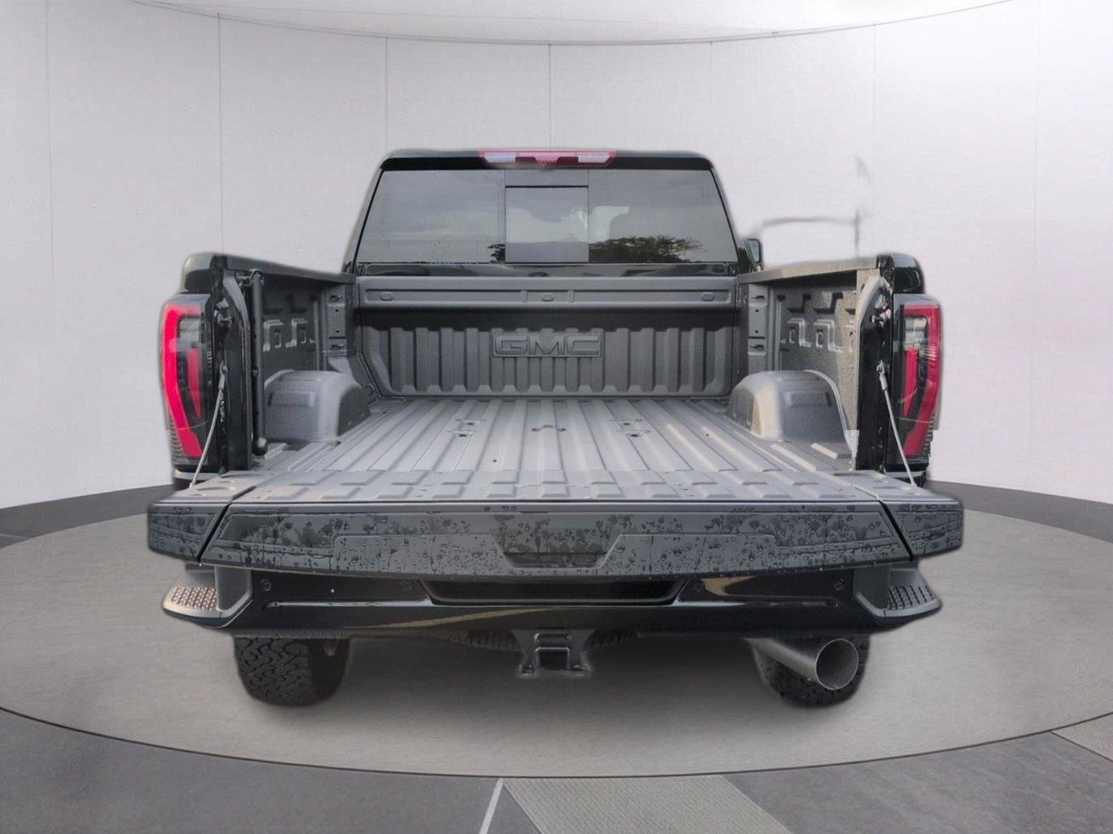 New 2026 GMC Sierra 2500 AT4 w/ AT4 Premium Plus Package AWD/4WD image 5