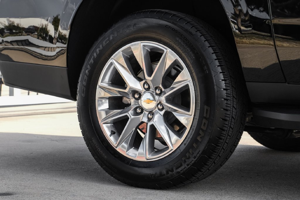 Used 2026 Chevrolet Suburban Premier RWD image 62