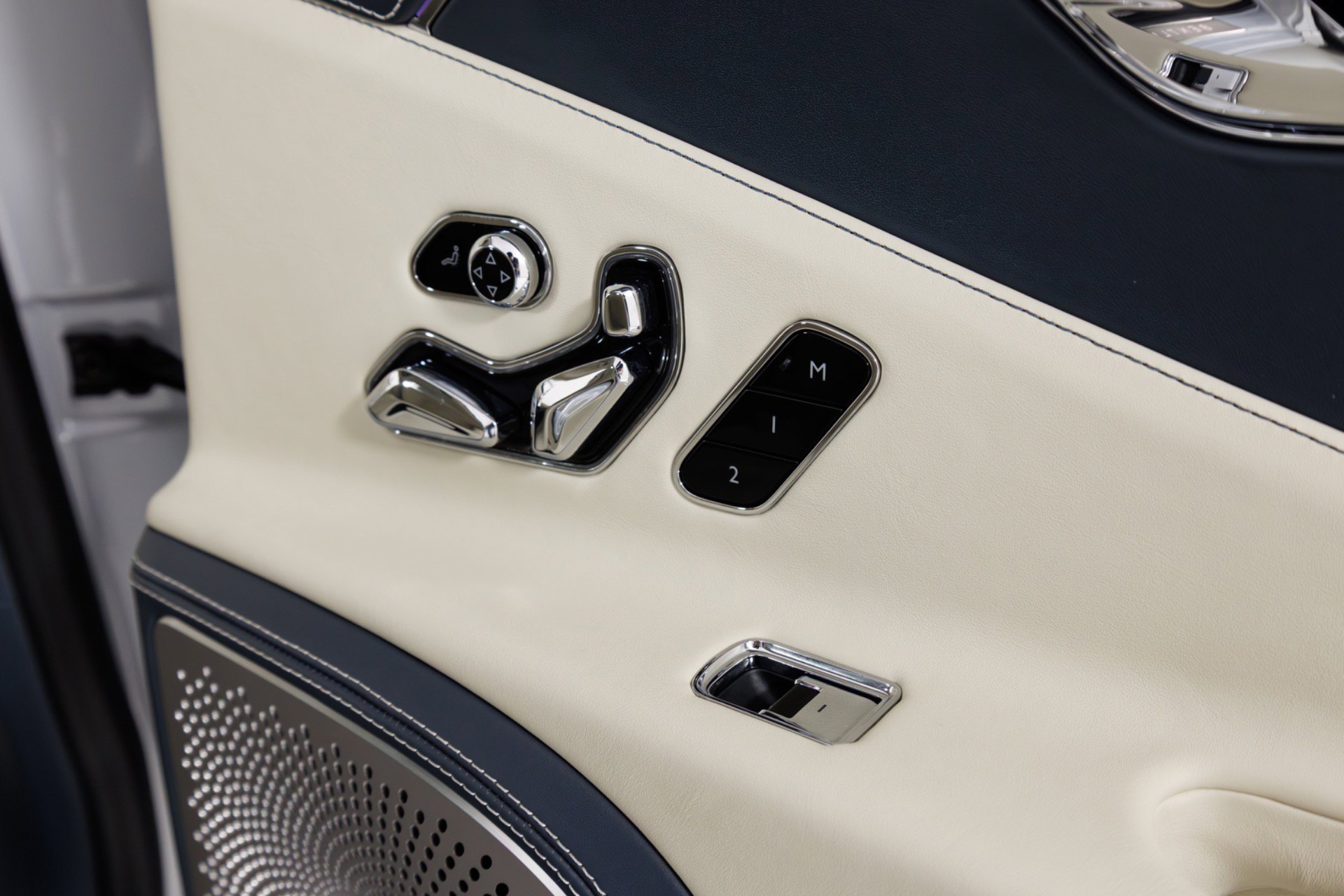 Used 2020 Bentley Flying Spur W12 AWD/4WD image 52