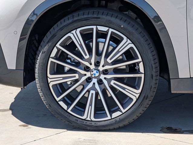 New 2026 BMW X1 xDrive28i w/ Technology Package AWD/4WD image 10