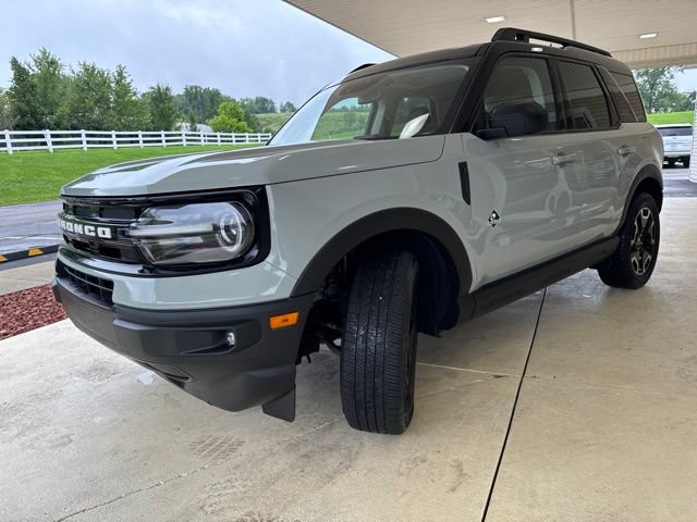 Used 2022 Ford Bronco Sport Outer Banks w/ Tech Package AWD/4WD image 9