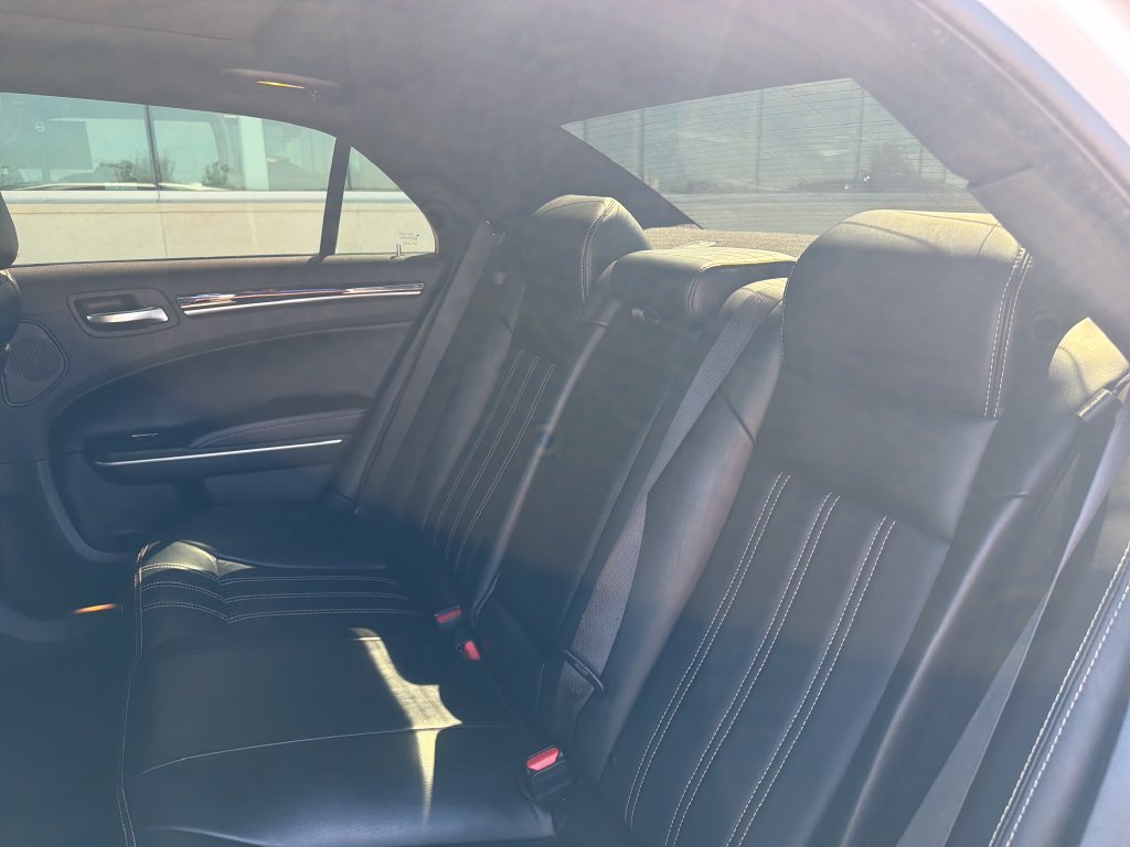 Used 2022 Chrysler 300 S RWD image 30