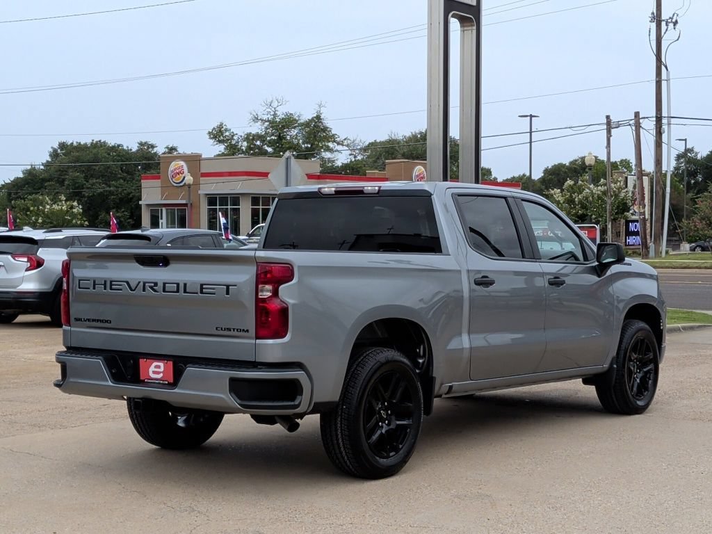 New 2026 Chevrolet Silverado 1500 Custom w/ LPO, Dark Essentials Package RWD image 8