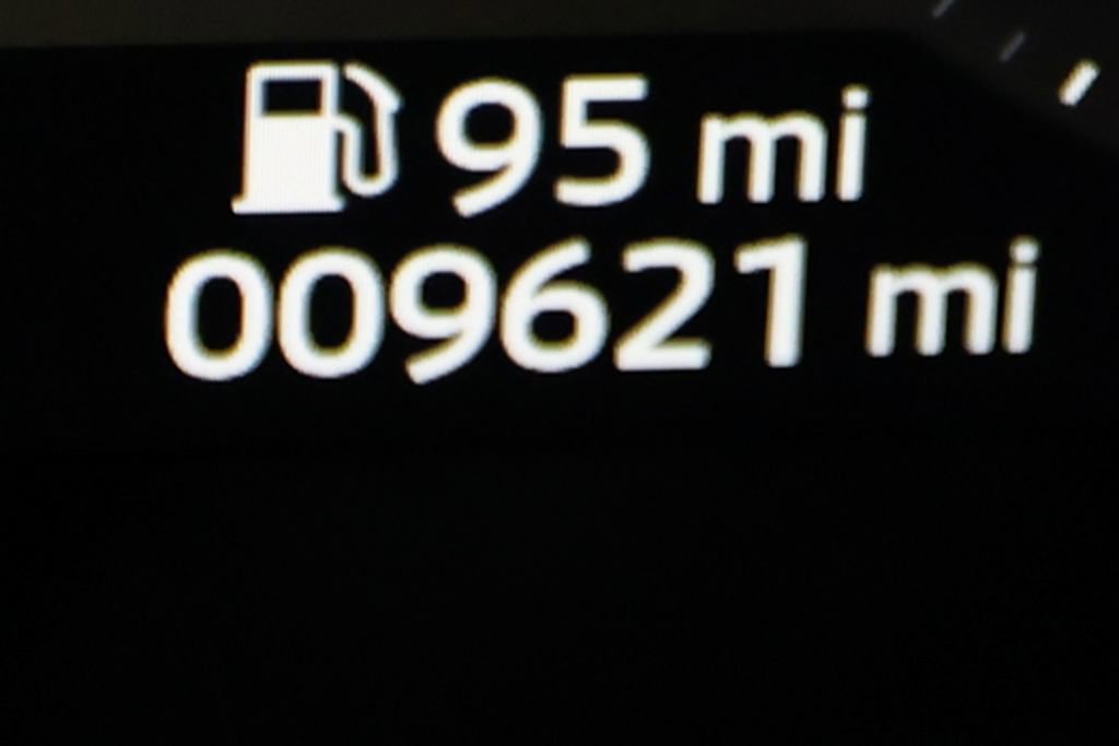 Used 2025 Mitsubishi Outlander SE image 23