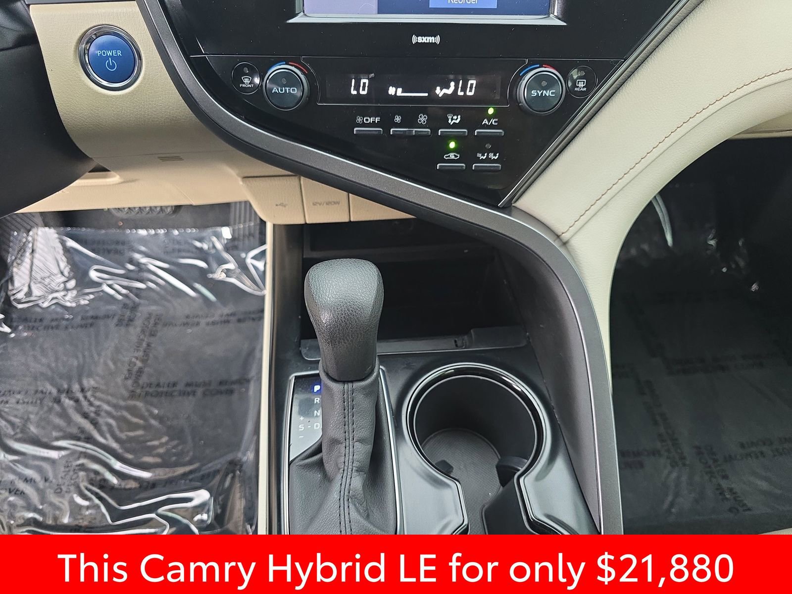 Used 2020 Toyota Camry LE image 30