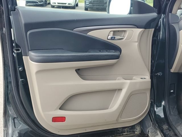 Used 2016 Honda Pilot EX image 9