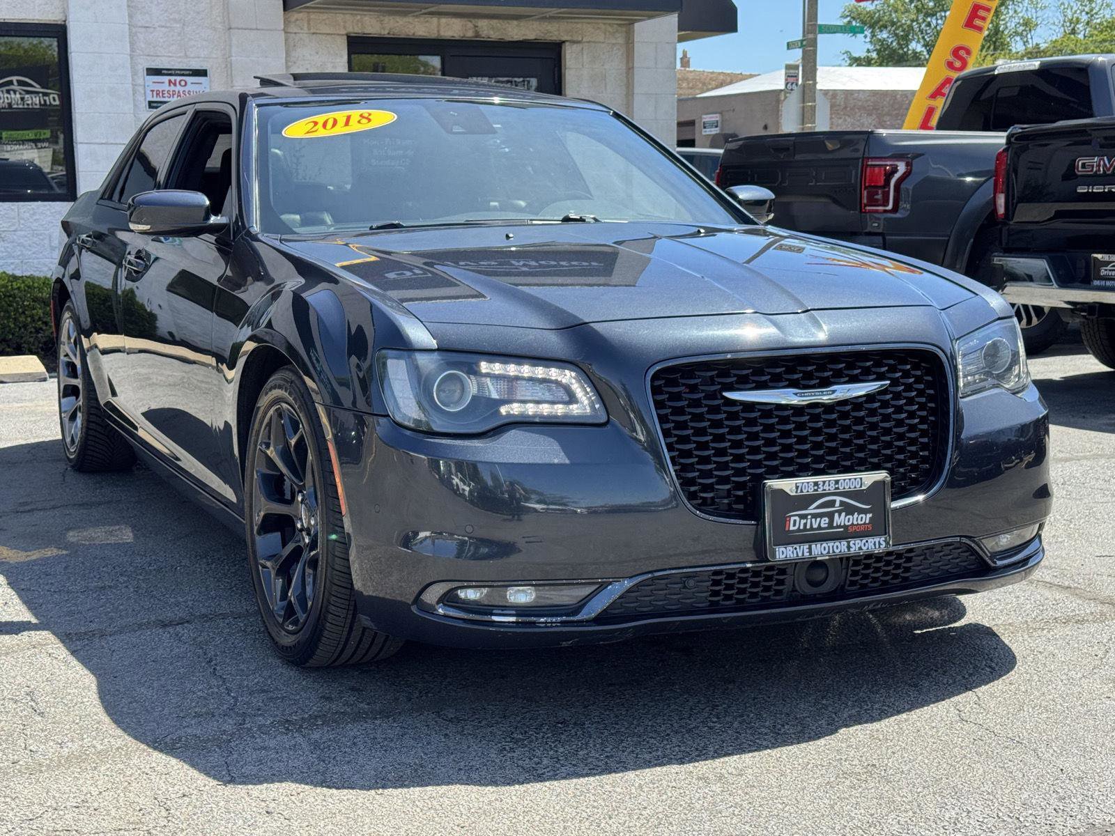 Used 2018 Chrysler 300 S w/ 300S Premium Group RWD image 16