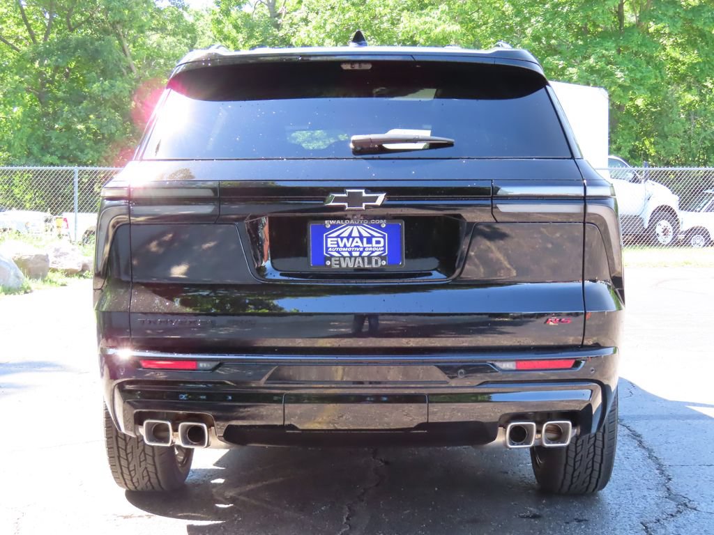 New 2026 Chevrolet Traverse RS w/ LPO, Floor Liner Package AWD/4WD image 20