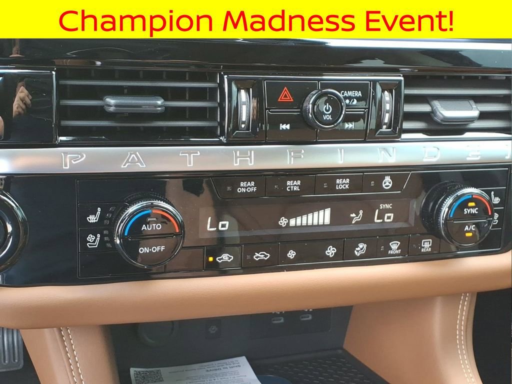 New 2026 Nissan Pathfinder Platinum w/ Lighting Package image 18