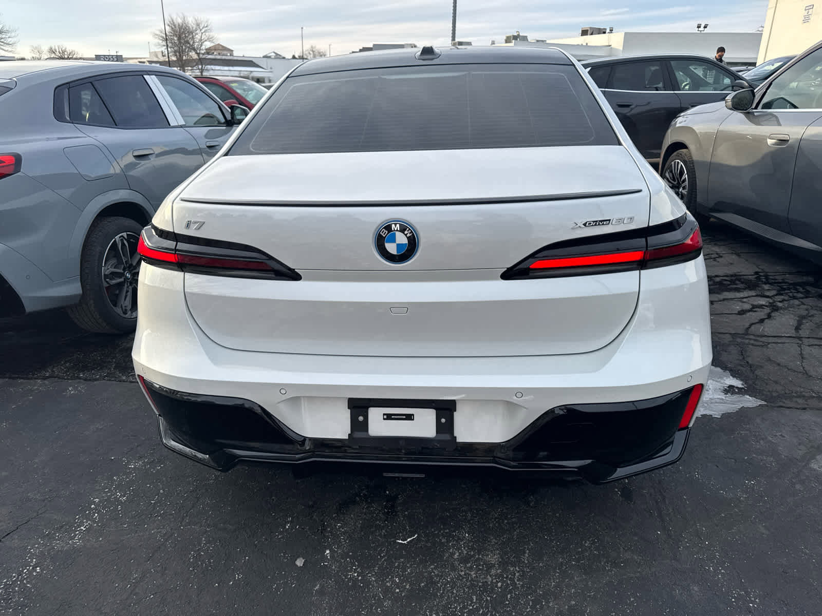 Used 2023 BMW i7 xDrive60 image 5