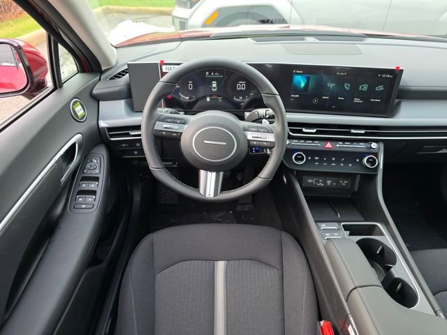 New 2026 Hyundai Sonata SEL FWD image 3